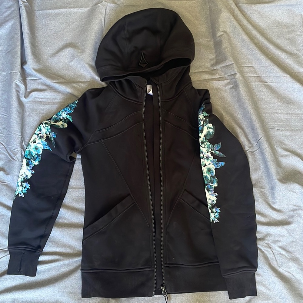 Black hoodie for girls